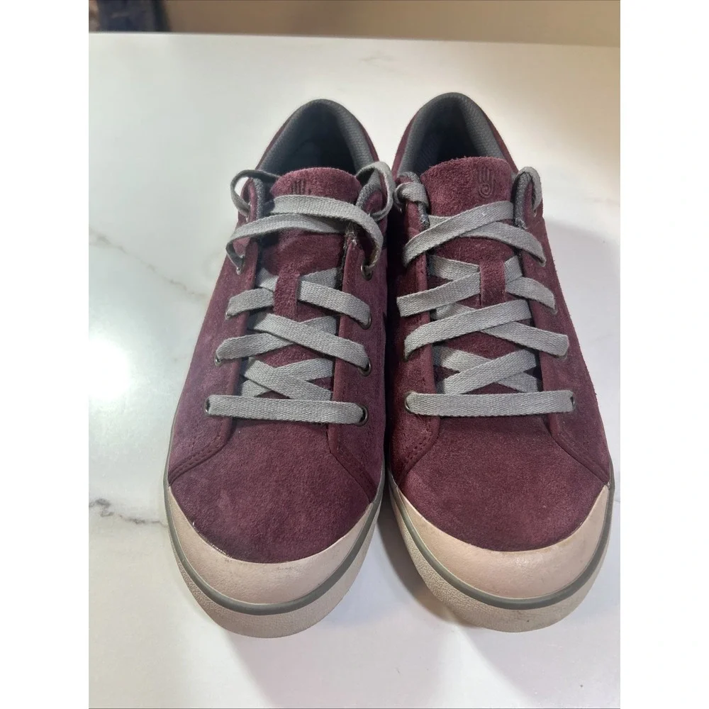 Teva Freewheel Sneakers Womens 10‎ Burgundy Suede Leather Lace Up Casual Skater